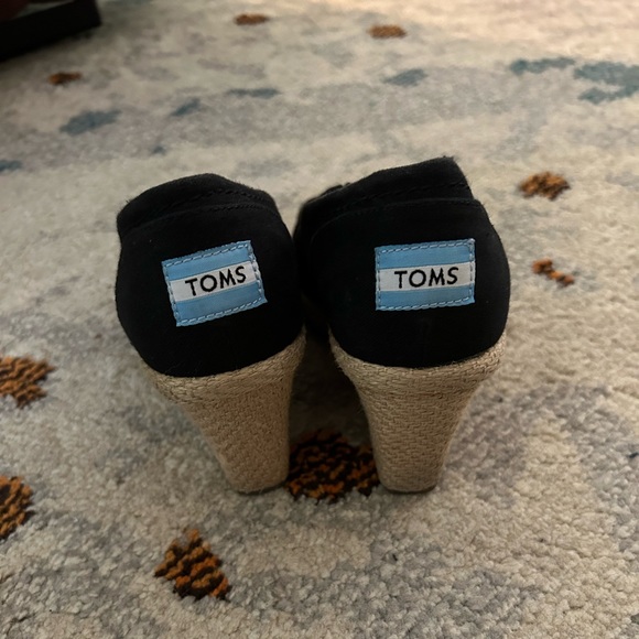 Toms Black Wedges - Picture 4 of 8